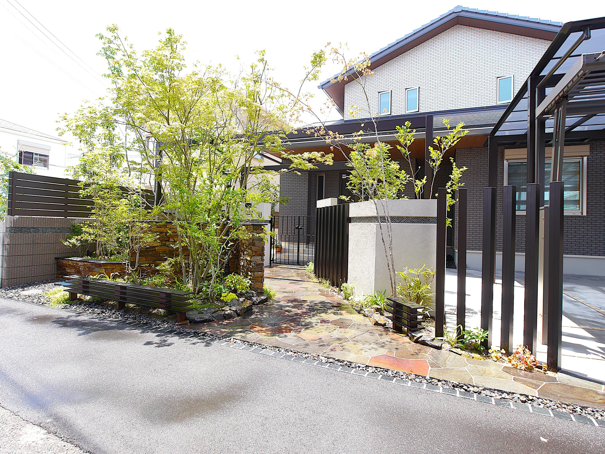 奈良県大和郡山市　K様邸 ／ モダン・雑木
