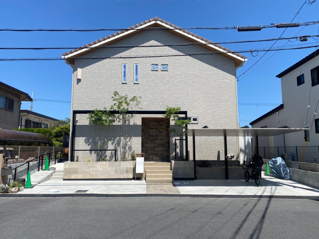 奈良県奈良市　T様邸 ／ モダン